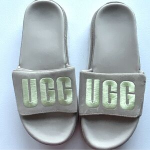 UGG Laton Slide Sandals with Neon Logo Size 6.5
